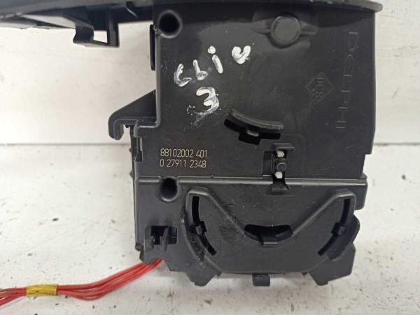 COMMODO RENAULT COTE PHARE - Vue 3